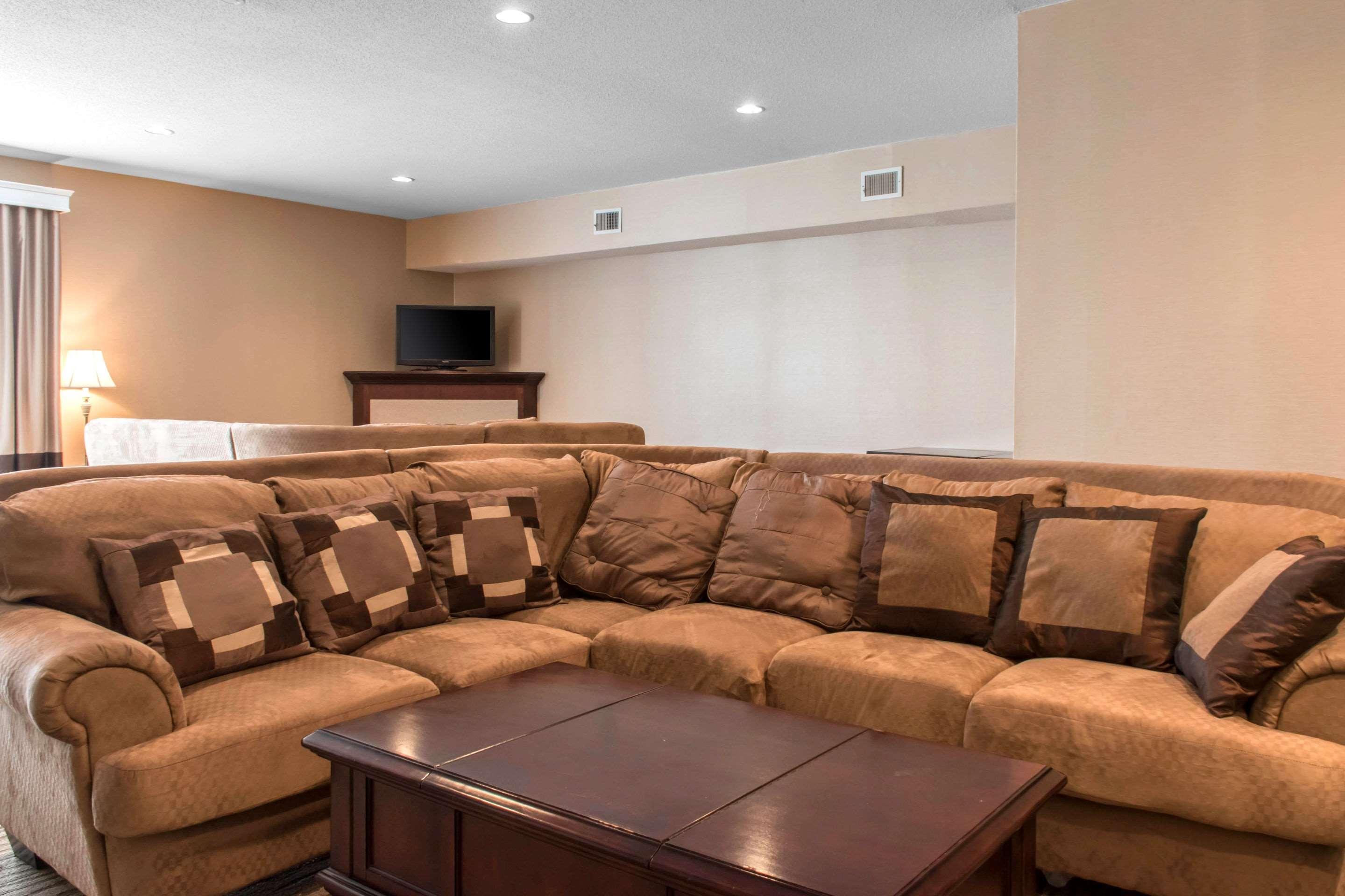 Comfort Suites Scranton Near Montage Mountain Εξωτερικό φωτογραφία