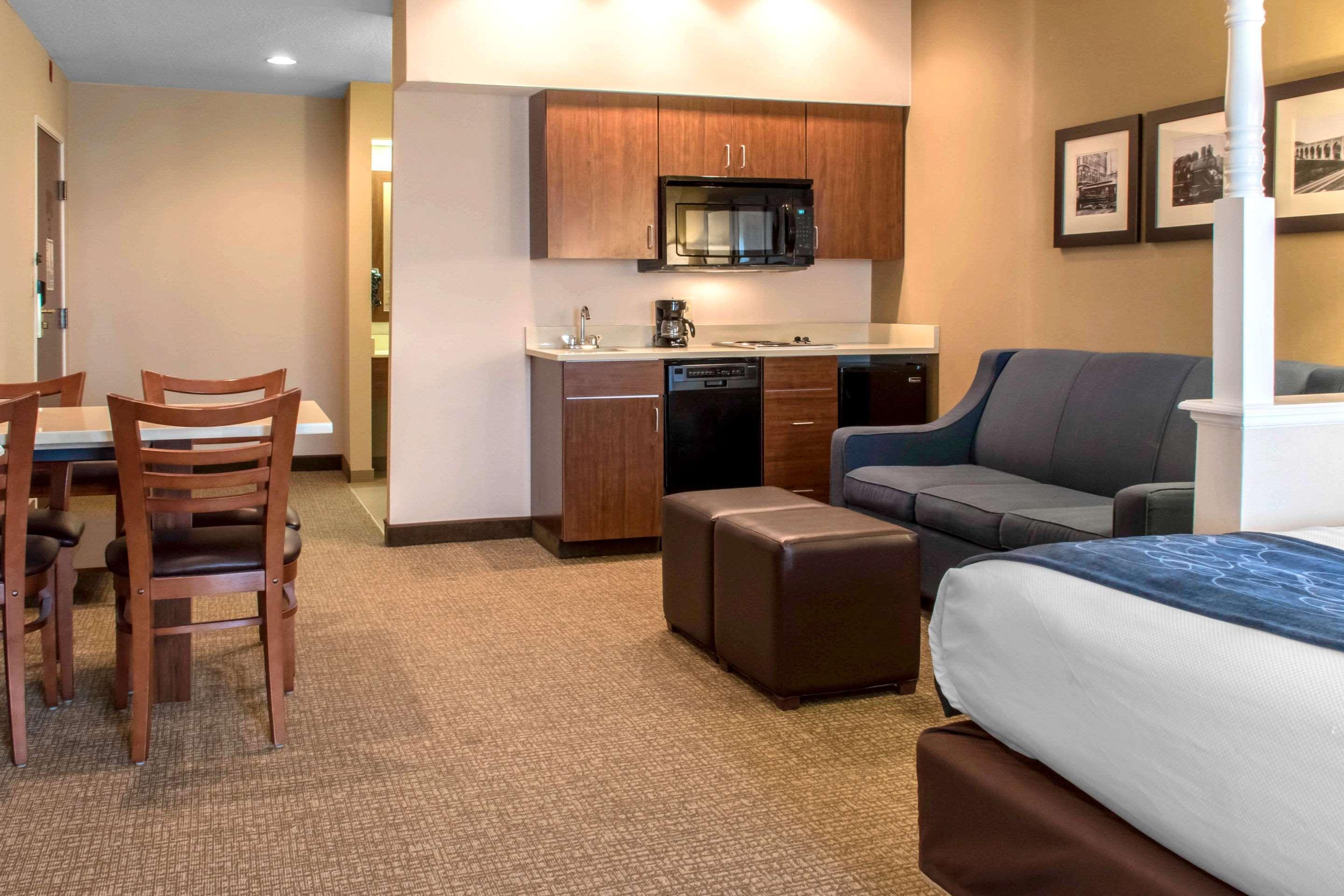 Comfort Suites Scranton Near Montage Mountain Εξωτερικό φωτογραφία