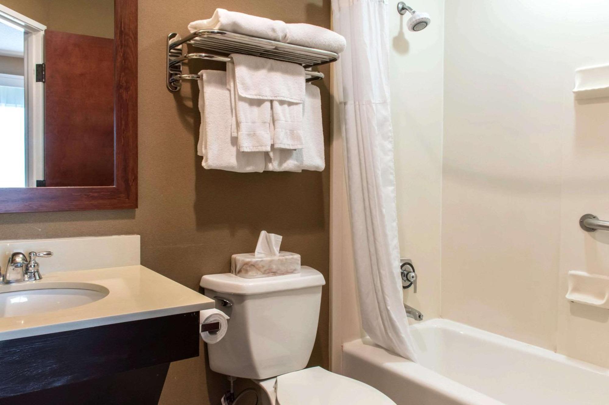 Comfort Suites Scranton Near Montage Mountain Εξωτερικό φωτογραφία