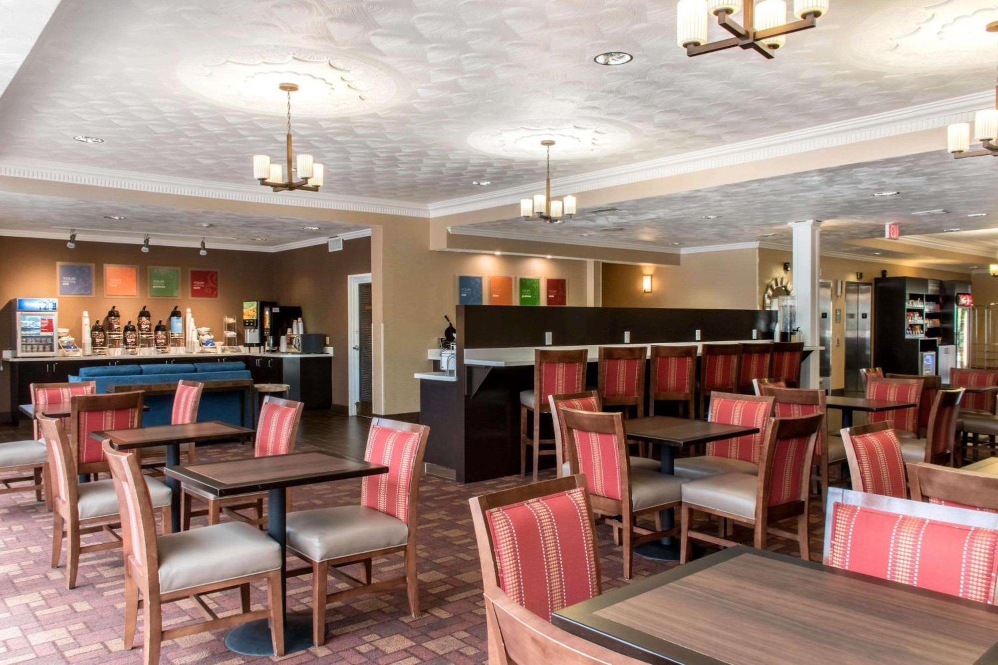 Comfort Suites Scranton Near Montage Mountain Εξωτερικό φωτογραφία
