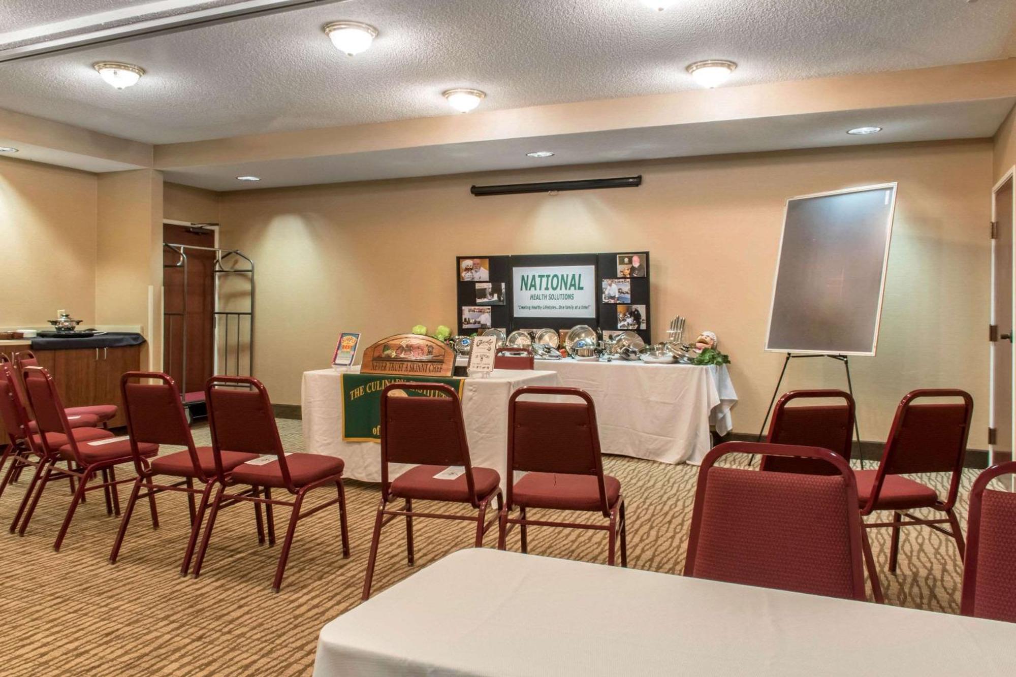 Comfort Suites Scranton Near Montage Mountain Εξωτερικό φωτογραφία